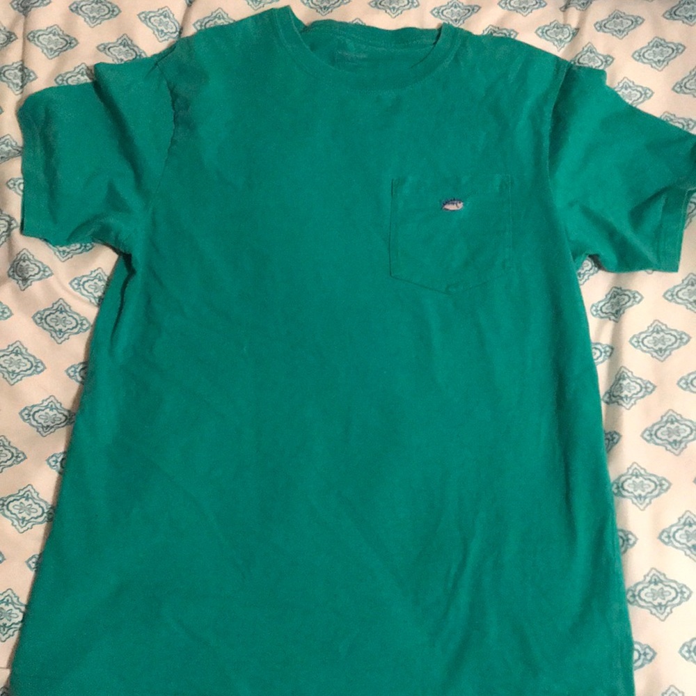 Southern tide pocket t